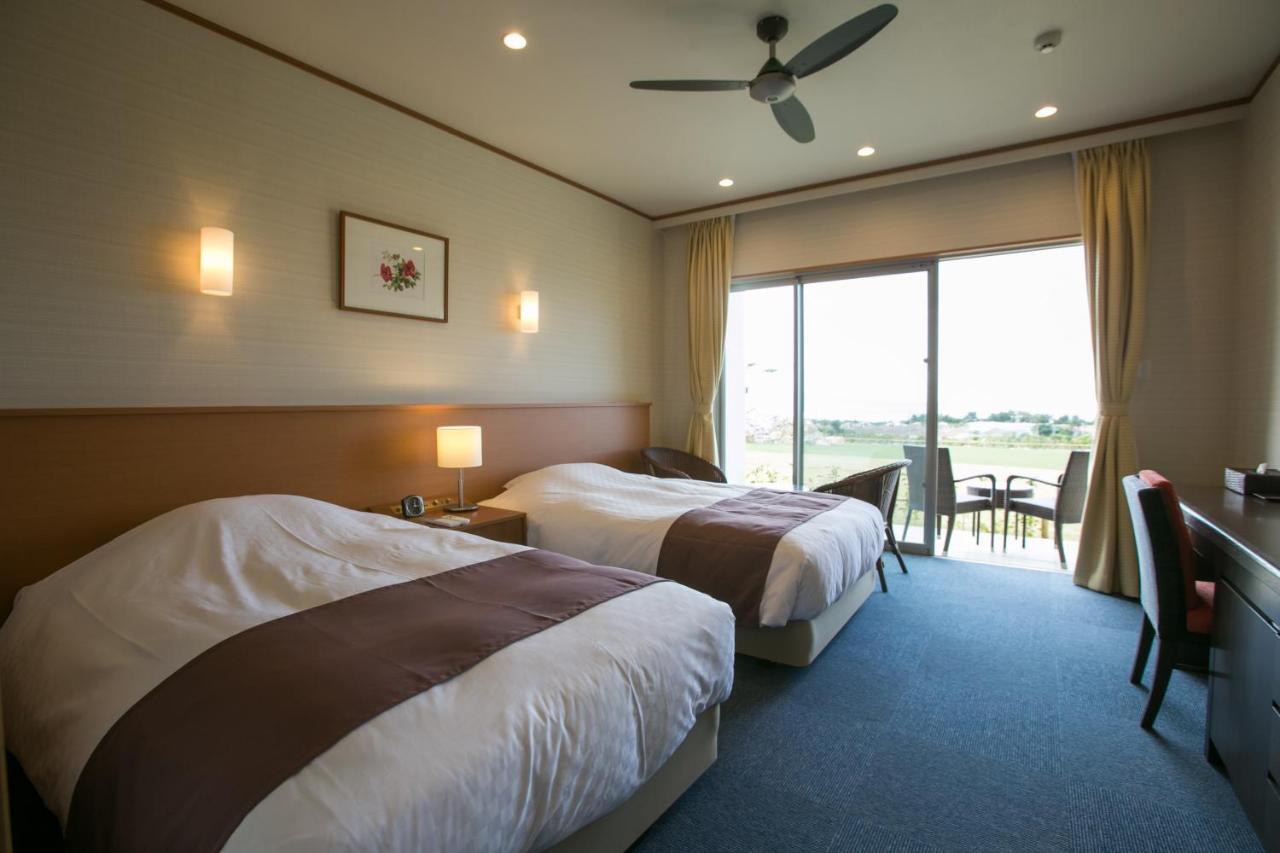 Sakura Resort Hotel Ishigaki Ishigaki  Exterior photo